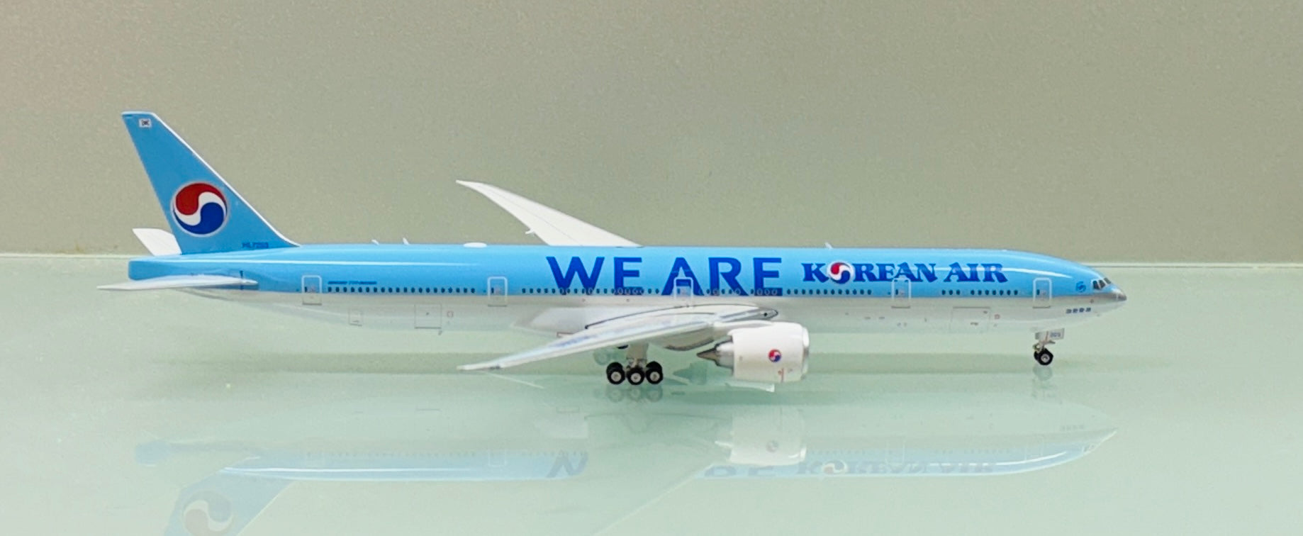 1/400 Phoenix KOREAN AIR 大韓航空 BOEING 787-9 旅客機 ②(航空会社