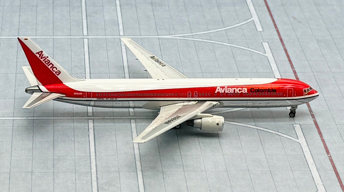 Phoenix 1/400 Avianca Colombia Boeing 767-300ER Polished N984AN – First ...