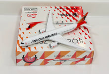 Load image into Gallery viewer, Phoenix 1/400 TAAG Angola Airlines Boeing 787-9 D2-TEQ

