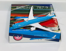 Load image into Gallery viewer, Phoenix 1/400 KLM Royal Dutch Airlines Boeing 787-9 PH-BHF
