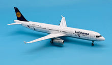 Load image into Gallery viewer, JC Wings 1/200 Lufthansa Airbus A321 OC Crane Protection Germany D-AIRR
