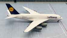 Load image into Gallery viewer, Phoenix 1/400 Lufthansa Airbus A380 D-AIMA 04523
