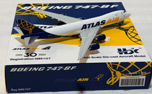 Load image into Gallery viewer, HX Models 1/400 Atlas Air Boeing 747-8F N861GT Interactive Version B632204C
