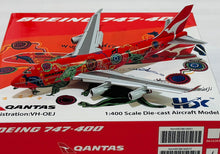 Load image into Gallery viewer, HX Models 1/400 Qantas Airways Boeing 747-400 Wunala Dreaming VH-OEJ Flaps down B616501F
