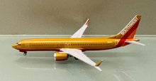 Load image into Gallery viewer, NG models Lite 1/400 Southwest Airlines Boeing 737 Max 8 N897HK Desert Gold Retro
