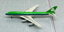 Load image into Gallery viewer, Phoenix Models 1/400 Aer Lingus Boeing 747-400 EI-ASJ
