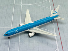 Load image into Gallery viewer, Phoenix models 1/400 Royal Dutch Airlines KLM Boeing 767-300ER NW Logo PH-BZI
