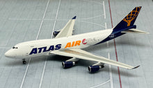 Load image into Gallery viewer, Phoenix 1/400 ATLAS Air Boeing 747-400 N408MC
