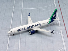 Load image into Gallery viewer, Phoenix Models 1/400 Icelandair Boeing 737-9max TF-ICB Green

