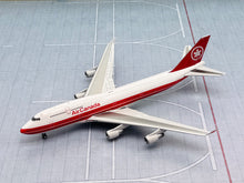 Load image into Gallery viewer, JC Wings 1/400 Air Canada Boeing 747-400 old Colour C-GAGN
