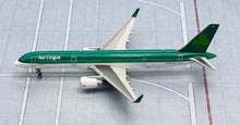 Load image into Gallery viewer, JC Wings 1/400 Aer Lingus Boeing 757-200 EI-LBT
