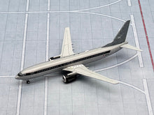 Load image into Gallery viewer, JC Wings 1/400 SpaceX Boeing 737-800 N154TS
