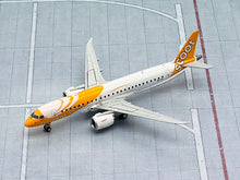 Load image into Gallery viewer, JC Wings 1/400 Scoot Embraer Emb-190-E2 9V-THA
