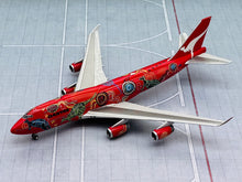 Load image into Gallery viewer, JC Wings 1/400 Qantas Boeing 747-400 Wunala Dreaming VH-OJB
