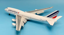 Load image into Gallery viewer, SQ Wings 1/200 Air France Boeing 747-400 F-GITH Flaps down L2070FD
