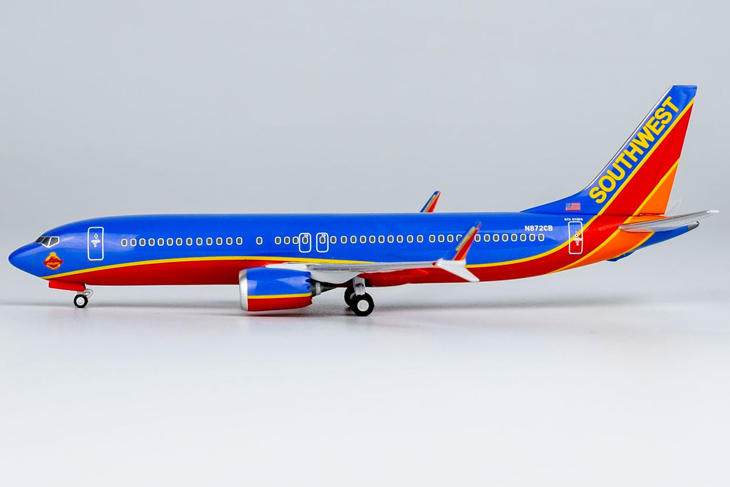 NG models Lite 1/400 Southwest Airlines Boeing 737 Max 8 N872CB Canyon Blue Retro