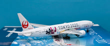 Load image into Gallery viewer, Phoenix 1/400 Japan Airlines Boeing 777-200 JA773J Tokyo 2020 04275
