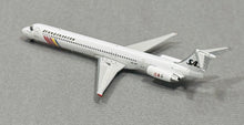 Load image into Gallery viewer, Phoenix 1/400 SAS Scandinavian McDonnell Douglas MD-83 SE-DPI
