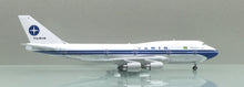 Load image into Gallery viewer, Phoenix 1/400 Varig Brasil Boeing 747-300 PP-VNI
