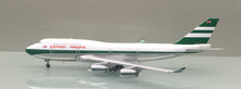 Load image into Gallery viewer, Phoenix 1/400 Cathay Pacific 747-400 VR-HOO old colour polished belly

