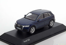 Load image into Gallery viewer, i-Scale 1/43 Audi Q5 in Navarra Blue
