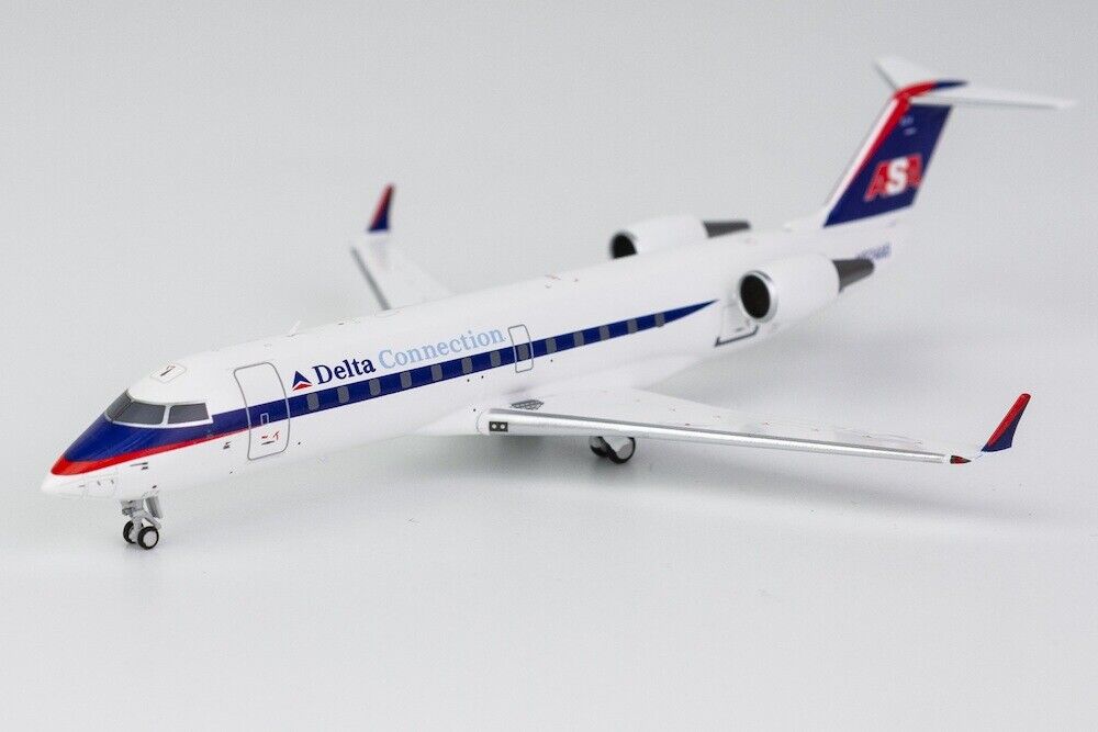 NG models 1/200 Delta Connection Bombardier CRJ-200 N824AS