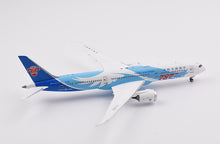 Load image into Gallery viewer, NG Model 1/400 China Southern Boeing 787-9 B-1168 787th
