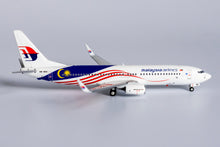Load image into Gallery viewer, NG models 1/400 Malaysia Airlines 737-800 9M-MSE Negaraku 58103
