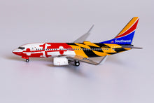 Load image into Gallery viewer, NG models 1/400 Southwest Airlines Boeing 737-700 N214WN Heart One tail 77007
