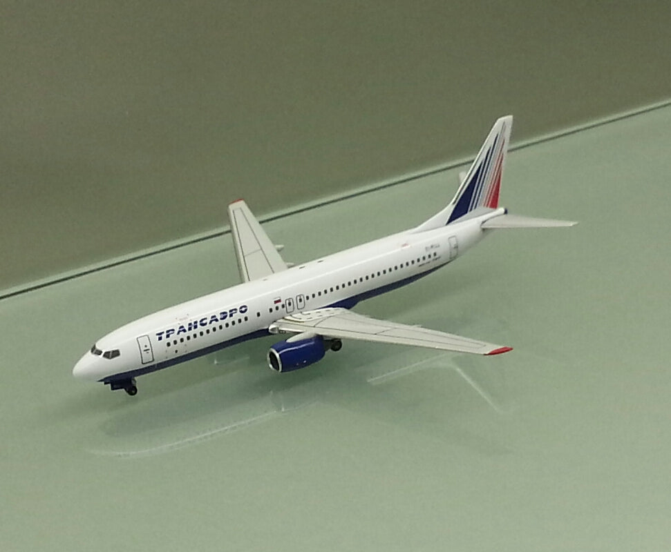Apollo 1/400 Transaero Airlines Boeing 737-800 EI-RUJ