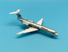 Load image into Gallery viewer, Gemini Jets 1/200 Alliance Airlines Fokker 100 VH-QQW
