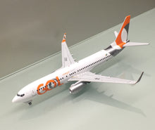 Load image into Gallery viewer, Gemini Jets 1/200 Gol Airlines Brasil Boeing 737-800 PR-GXZ
