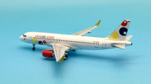 Load image into Gallery viewer, Gemini Jets 1/200 Viva Air Colombia Airbus A320-200 HK-5286
