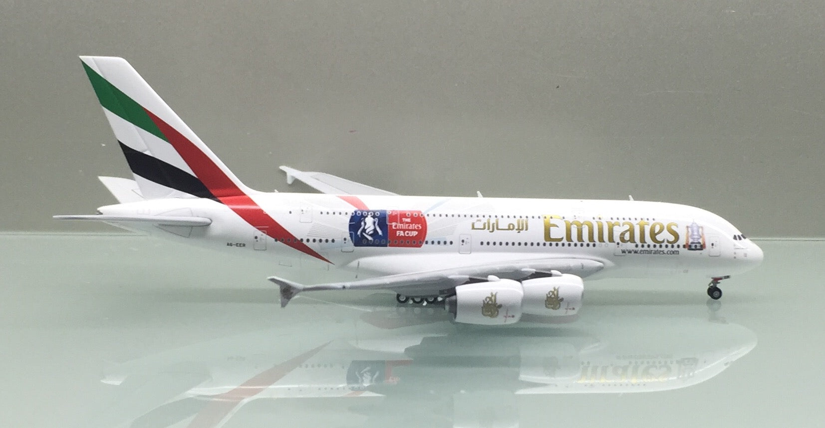 Emirates A380-800 1/400 モデルプレイン（エミレーツ航空A380
