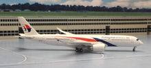 Load image into Gallery viewer, Gemini Jets 1/400 Malaysia Airlines Airbus A350-900 9M-MAB
