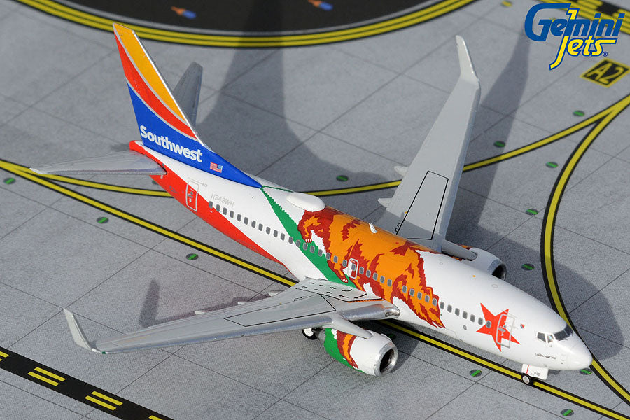 Gemini Jets 1/400 Southwest Airlines Boeing 737-700 N943WN