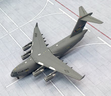 Load image into Gallery viewer, Gemini Jets 1/400 USAF United States Air Force Boeing C-17 Charlotte ANG 00183
