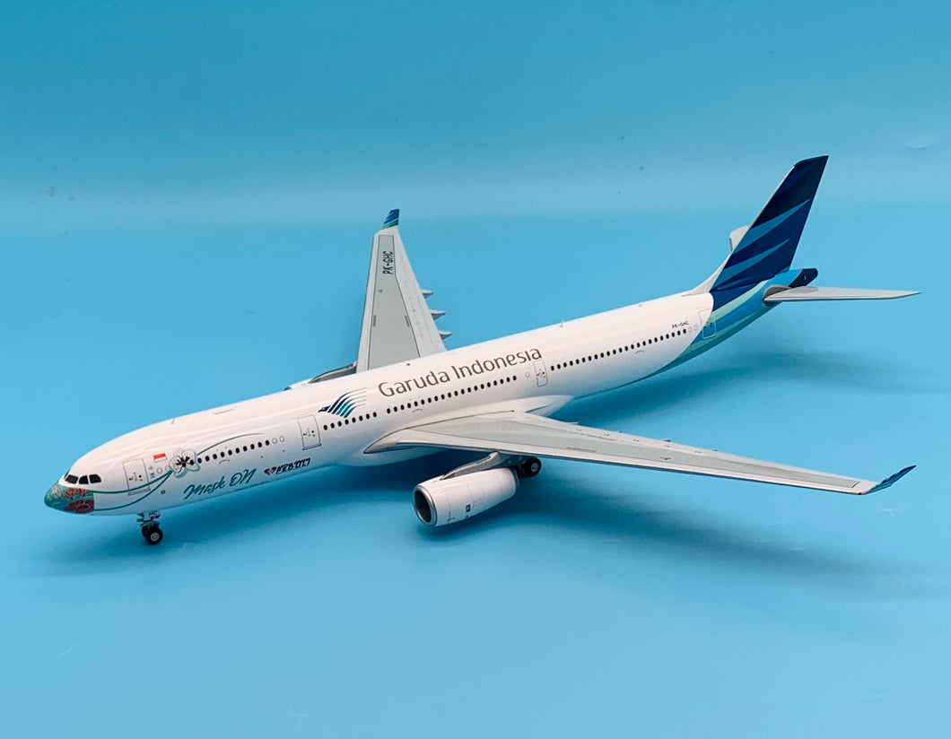 JC Wings 1/200 Garuda Indonesia Airbus A330-300 PK-GHC Mask On LH2270