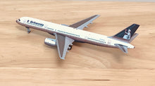 Load image into Gallery viewer, JC Wings 1/400 Britannia AIrways Boeing 757-200 G-BYAC
