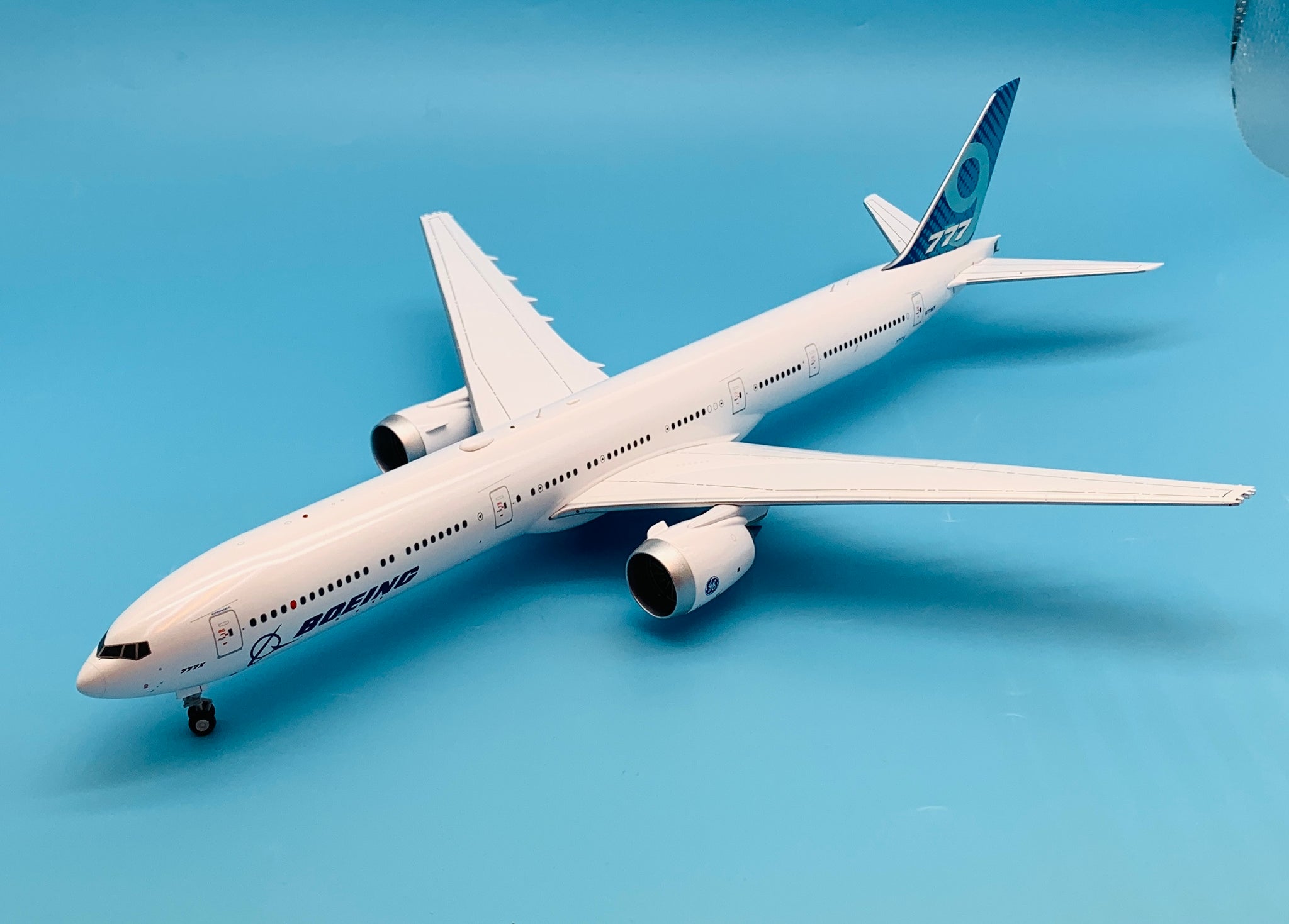 BOEING 777-9X 777X ハウス JC Wings N779XY JC Wings | Boeing 777-9X House Livery “Folded Wingtip