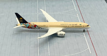 Load image into Gallery viewer, JC Wings 1/400 Saudi Arabian Airlines Boeing 787-9 Arab Calligraphy Year HZ-AR13 flaps down
