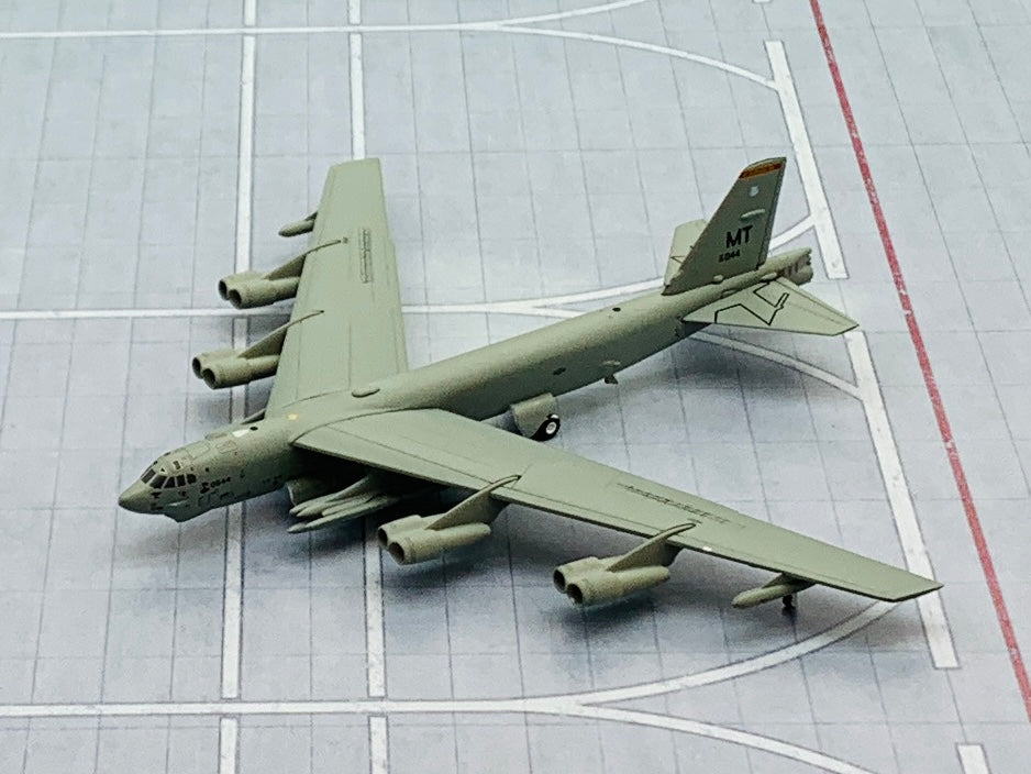 Gemini Jets 1/400 United States Air Force USAF Boeing B-52H Stratofortress 60-0044