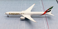 Load image into Gallery viewer, Gemini Jets 1/400 Emirates Boeing 777-9X A6-EZA

