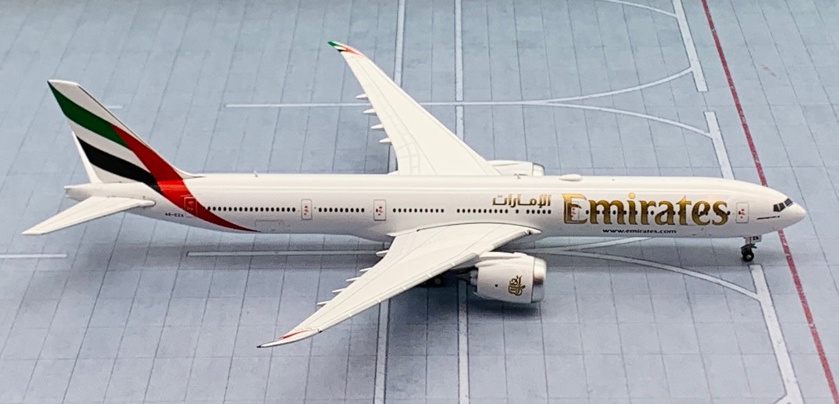 Gemini Jets 1/400 Emirates Boeing 777-9X A6-EZA – First Class