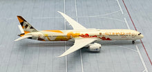 Load image into Gallery viewer, JC Wings 1/400 Etihad Airways Boeing 787-10 A6-BMD Choose China
