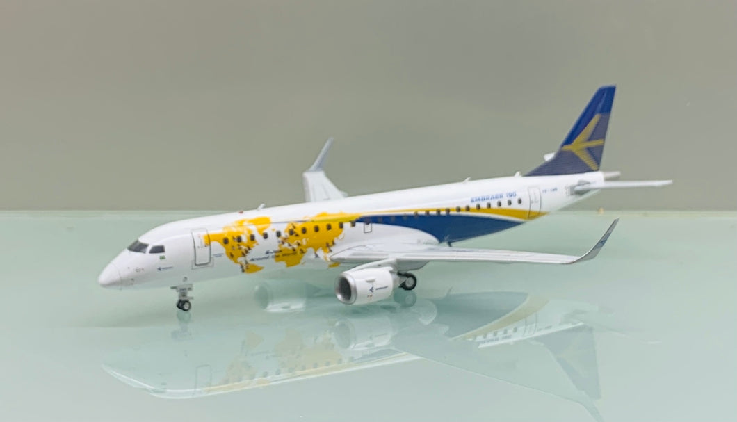 JC Wings 1/200 Embraer 190-100STD House Colour E-Jet Around the world PP-XMB