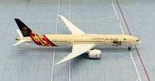 Load image into Gallery viewer, Phoenix models 1/400 Saudi Arabian Airlines Boeing 787-9 G20 HZ-ARF

