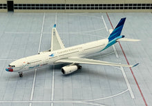 Load image into Gallery viewer, Phoenix 1/400 Garuda Indonesia Airbus A330-300 Mask #4 PK-GHC
