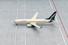 Load image into Gallery viewer, Phoenix 1/400 Silk Air Boeing 737-800 winglets 9V-MGQ
