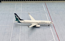 Load image into Gallery viewer, Phoenix 1/400 Silk Air Boeing 737-800 winglets 9V-MGQ
